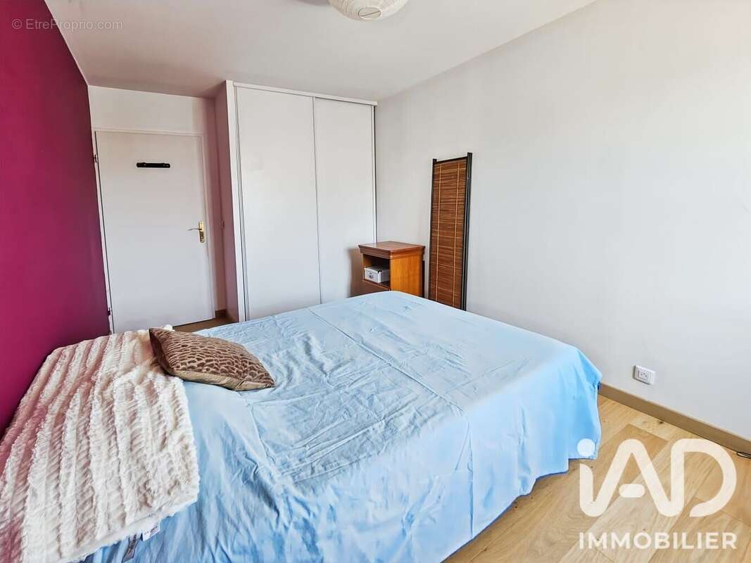 Photo 8 - Appartement à QUINCY-SOUS-SENART
