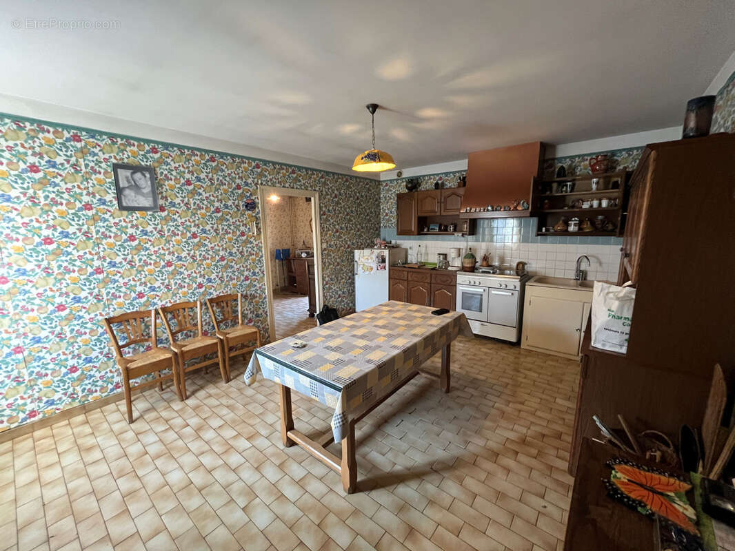 Maison à SIMANDRE