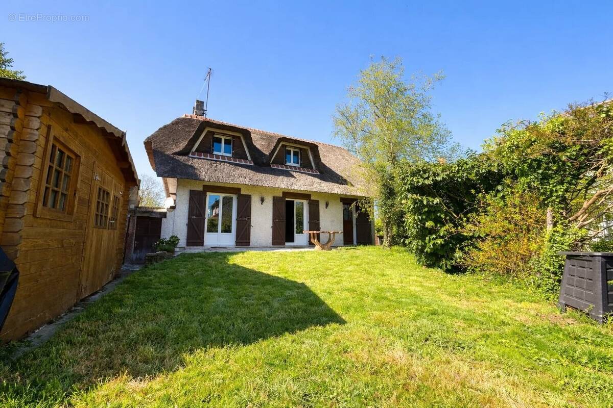 Maison à LE PLESSIS-TREVISE