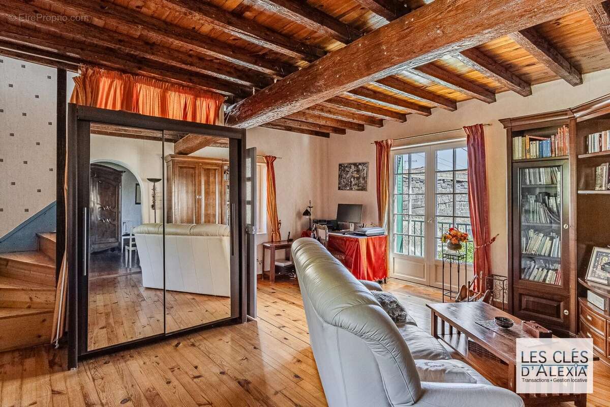 Maison à GIVORS