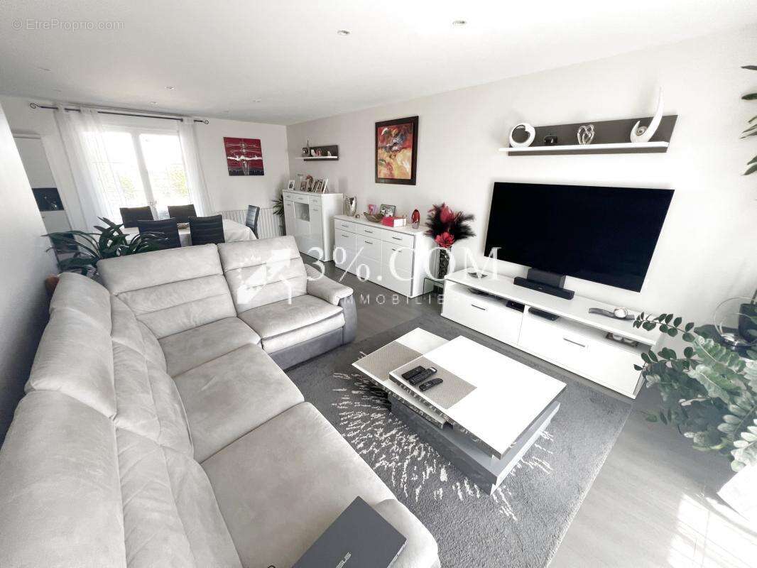 Superbe Maison Plain-Pied 150 m2 + Terrain Arboré 1900 m2 54 - photo 8