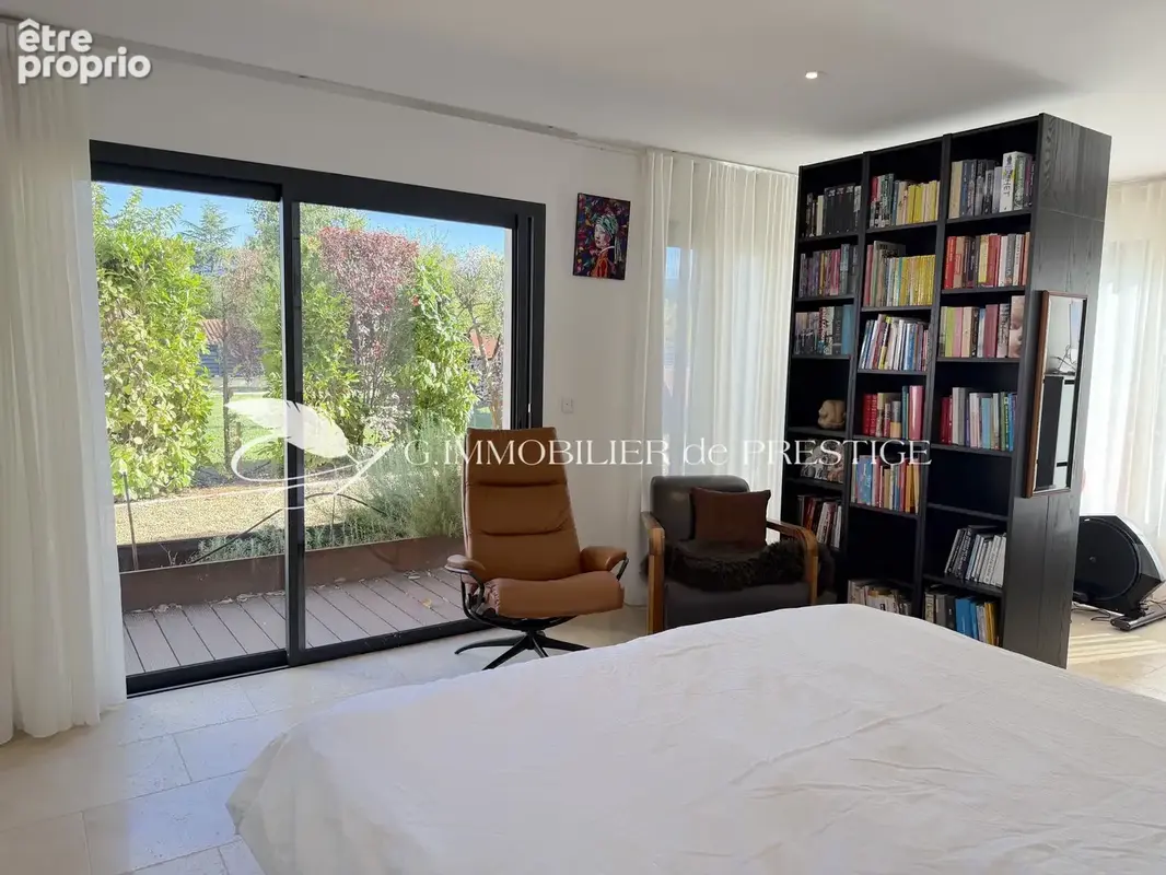 Une villa contemporaine en village avec vue Ventoux et Gorges de la Nesque - photo 12