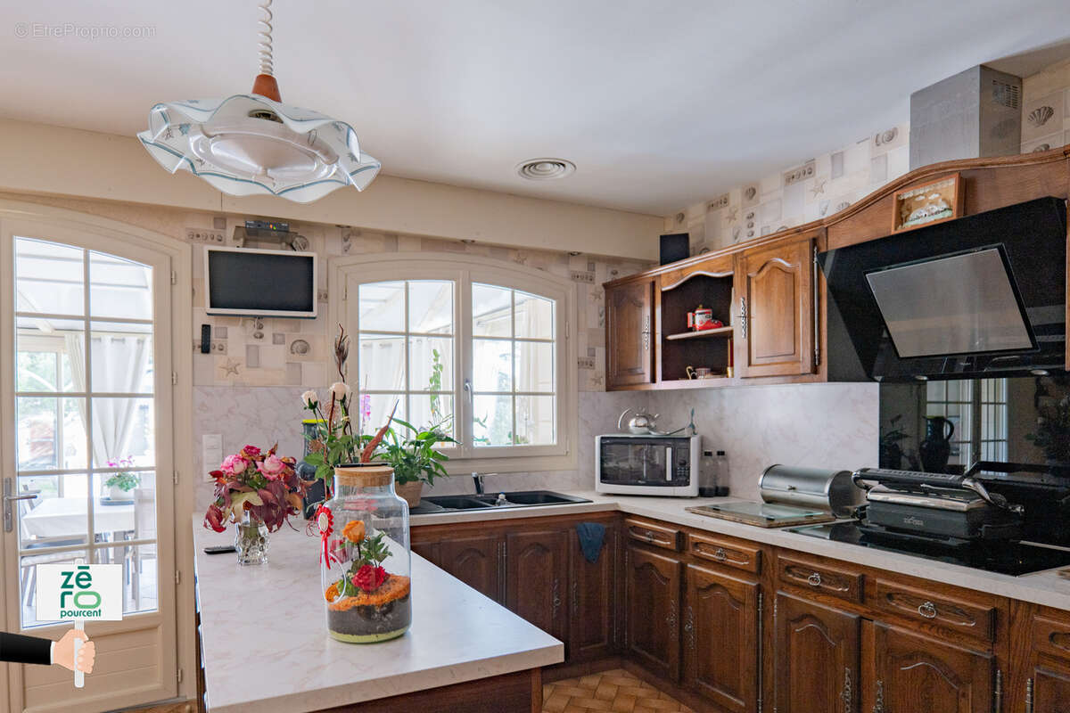 Maison à LES MAGNILS-REIGNIERS