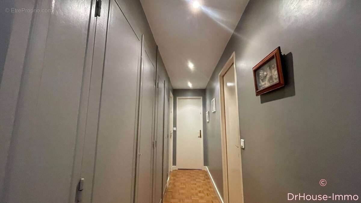 Appartement à LE RAINCY