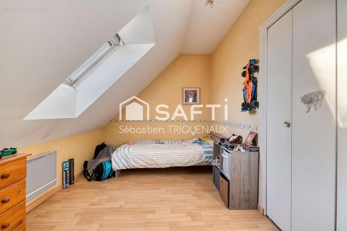 Photo 9 - Maison à MONTREUIL-JUIGNE