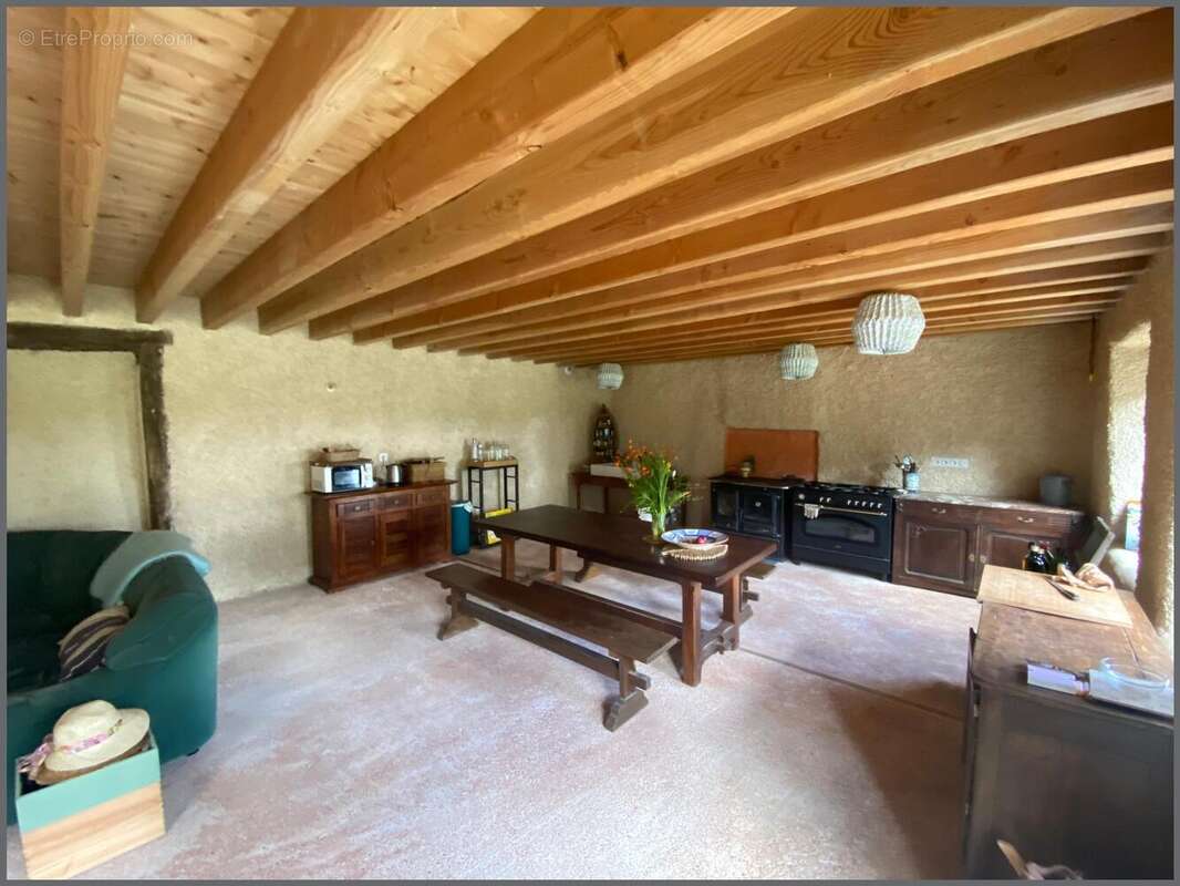 Maison 197 m² à Feins  - photo 8