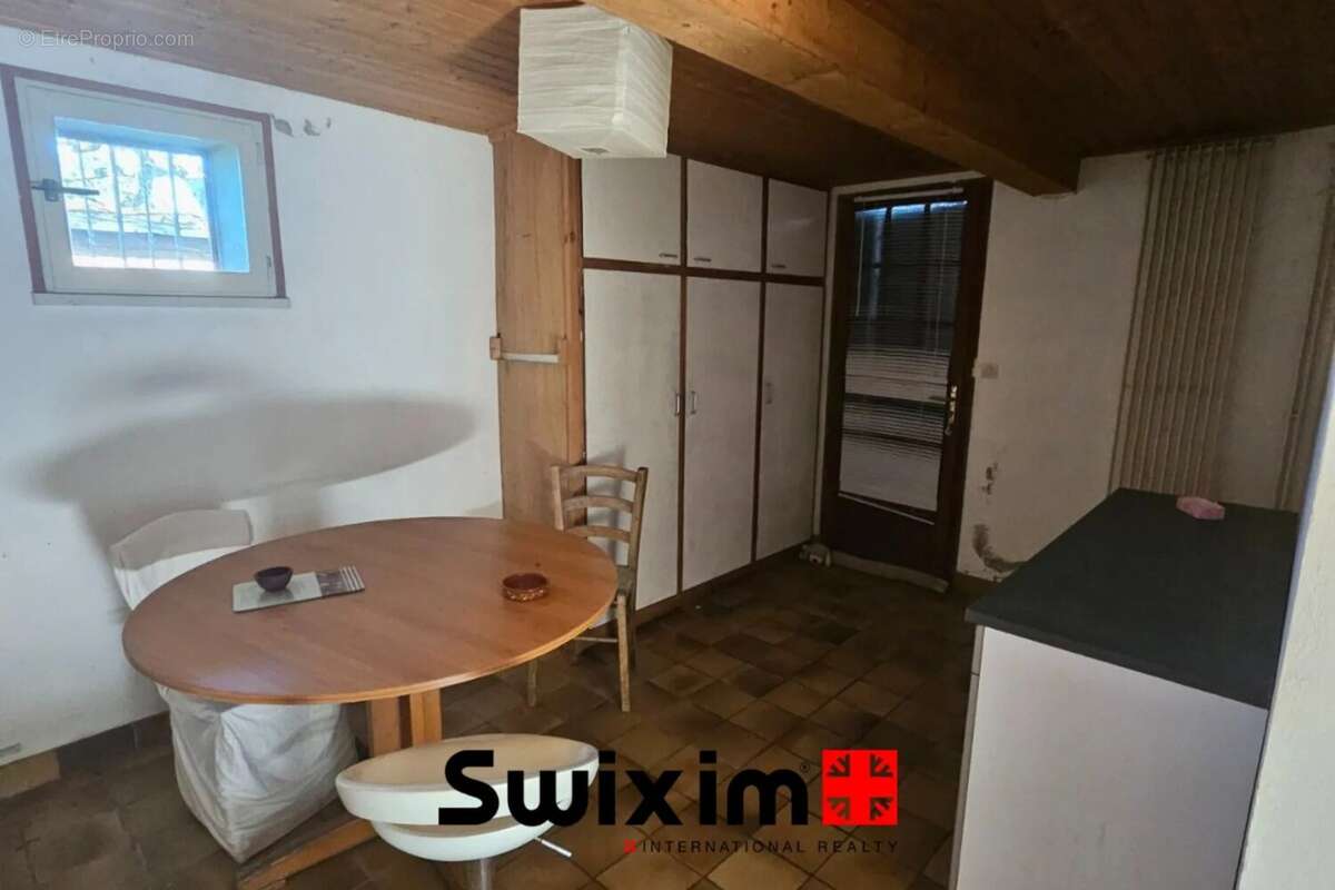 Maison à COUQUEQUES