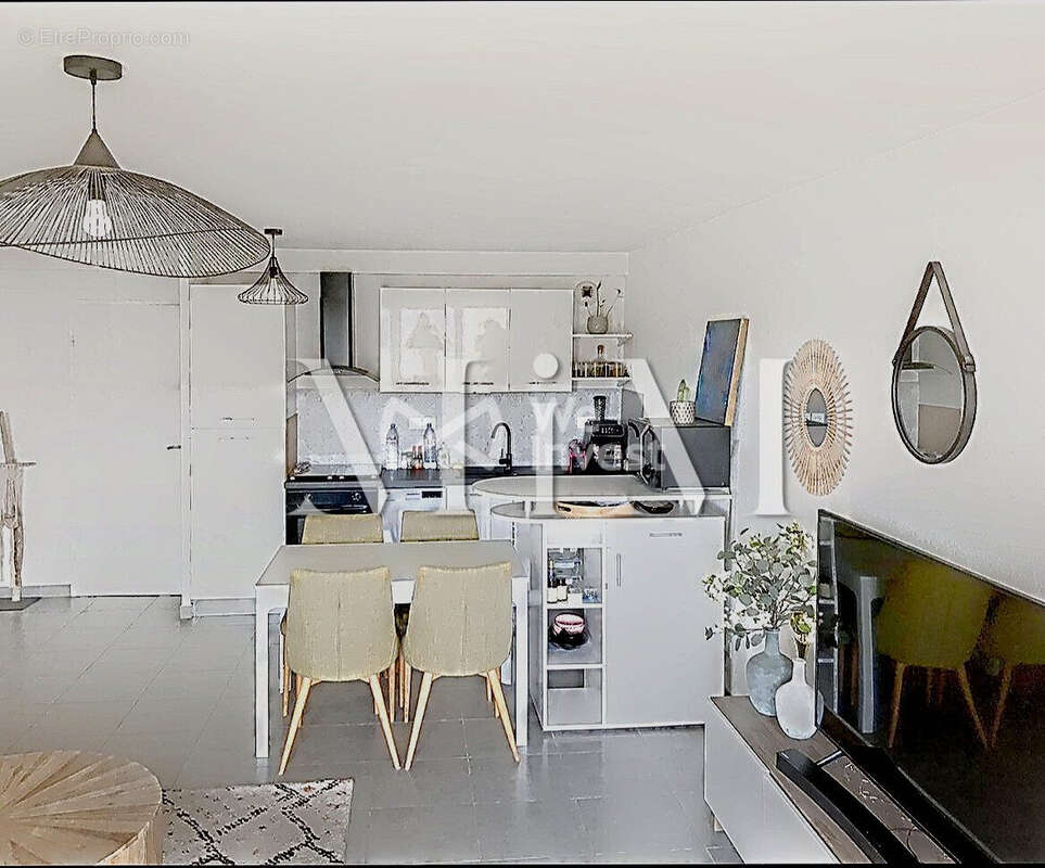 Appartement à CASTELNAU-LE-LEZ