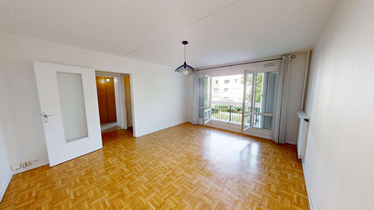 Appartement à TAVERNY