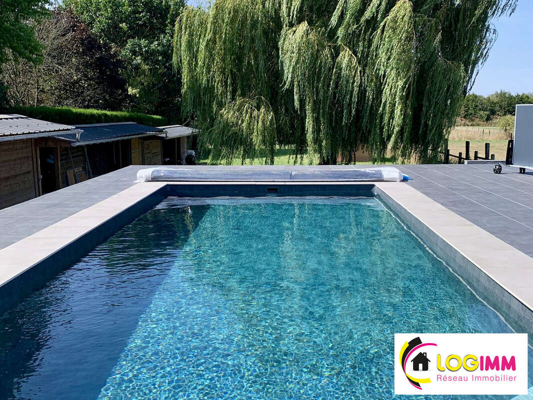 Maison à SAINT-AMAND-LES-EAUX