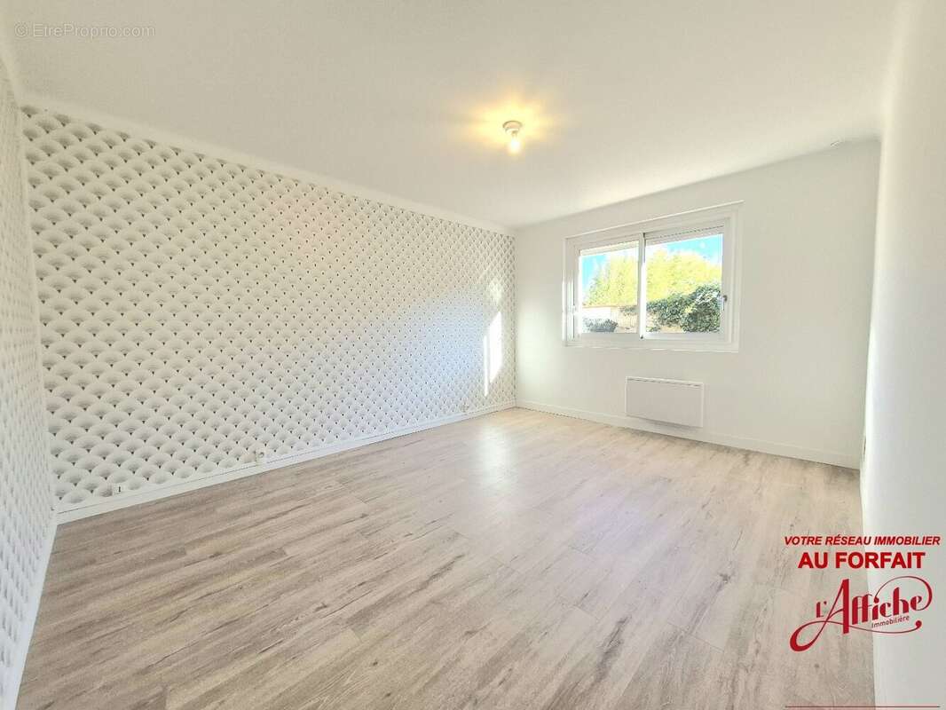 Maison à CASTELGINEST