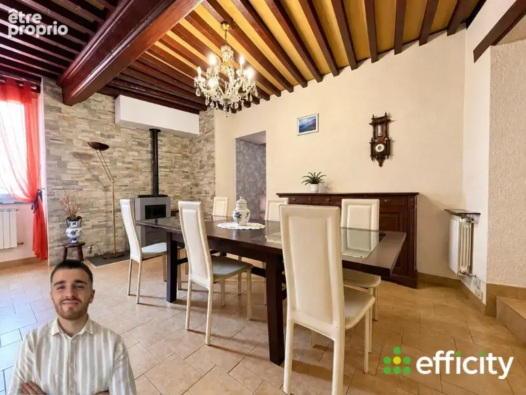 Maison 10 pièces 225 m² à vendre à Saint-Marcellin-En-Forez (42680) - photo 4