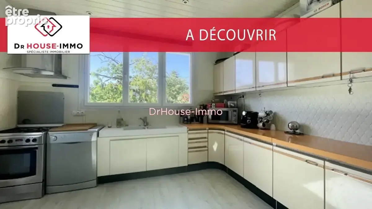 Maison à LES PAVILLONS-SOUS-BOIS