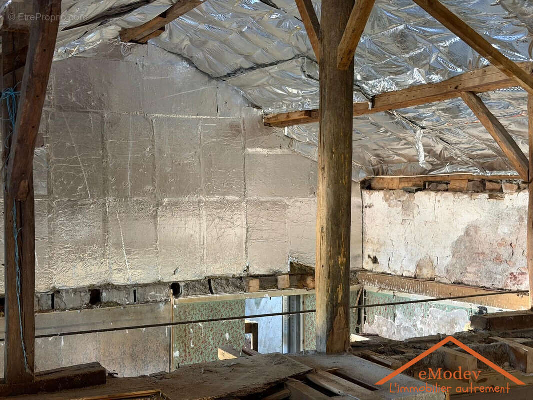 Maison 120 m² à Pouxeux  - photo 4