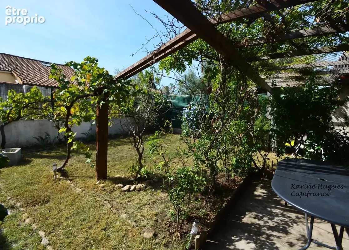 Maison mitoyenne  T3/4 jardin et garage Salon De Provence - photo 8