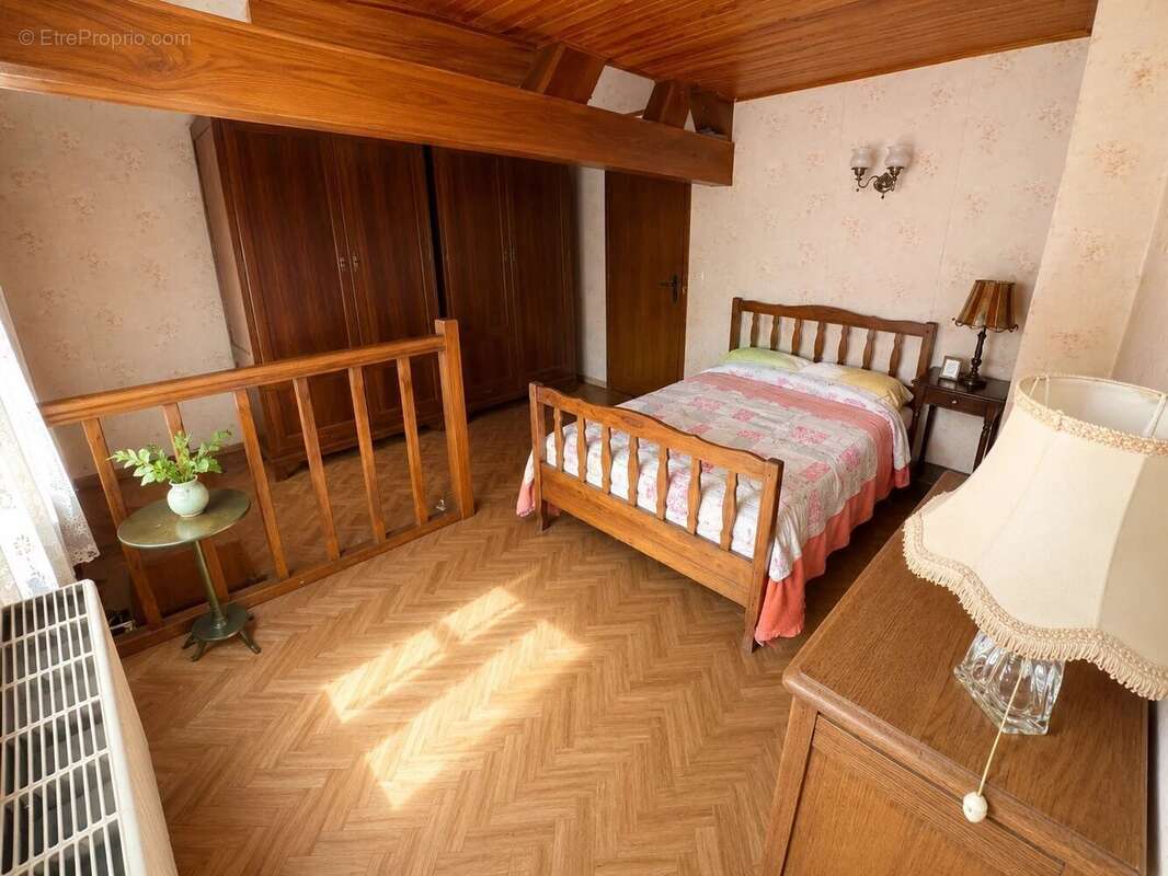 Réf. 2276 Maison de ville briarde - La Ferté-sous-Jouarre même - photo 10