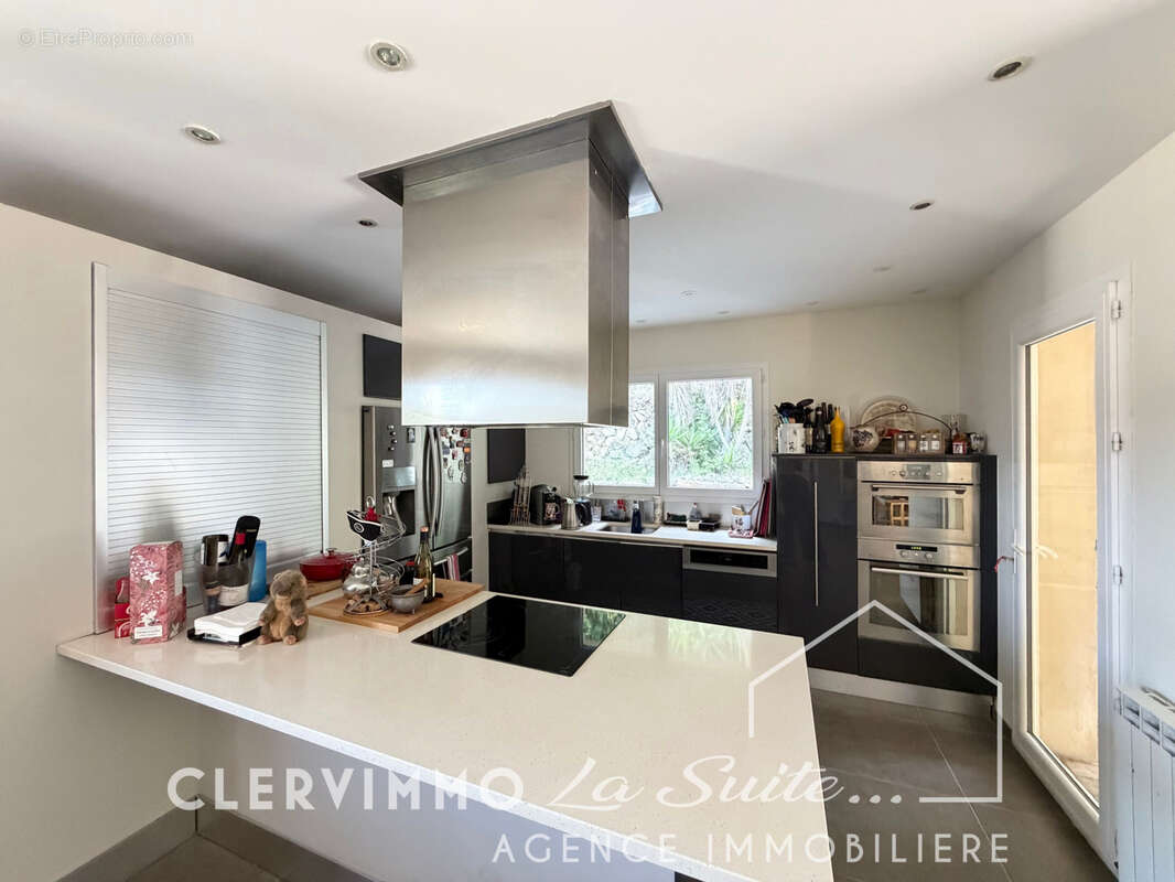 Maison à MARSEILLE-11E