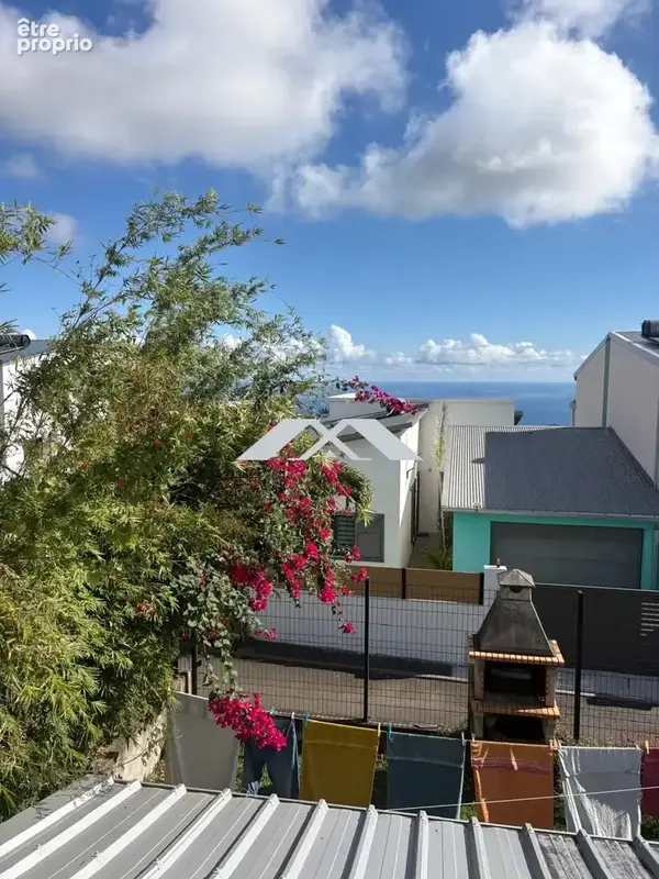 Maison 4 pièces 89 m² à vendre à Saint-Pierre (97410) - photo 3