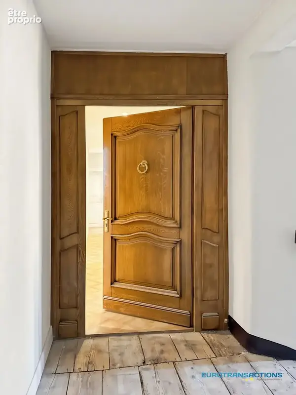 HAGUENAU CENTRE-VILLE – Spacieux appartement F3/4 de 106 m² dans un immeuble du XVIIᵉ siècle - photo 2