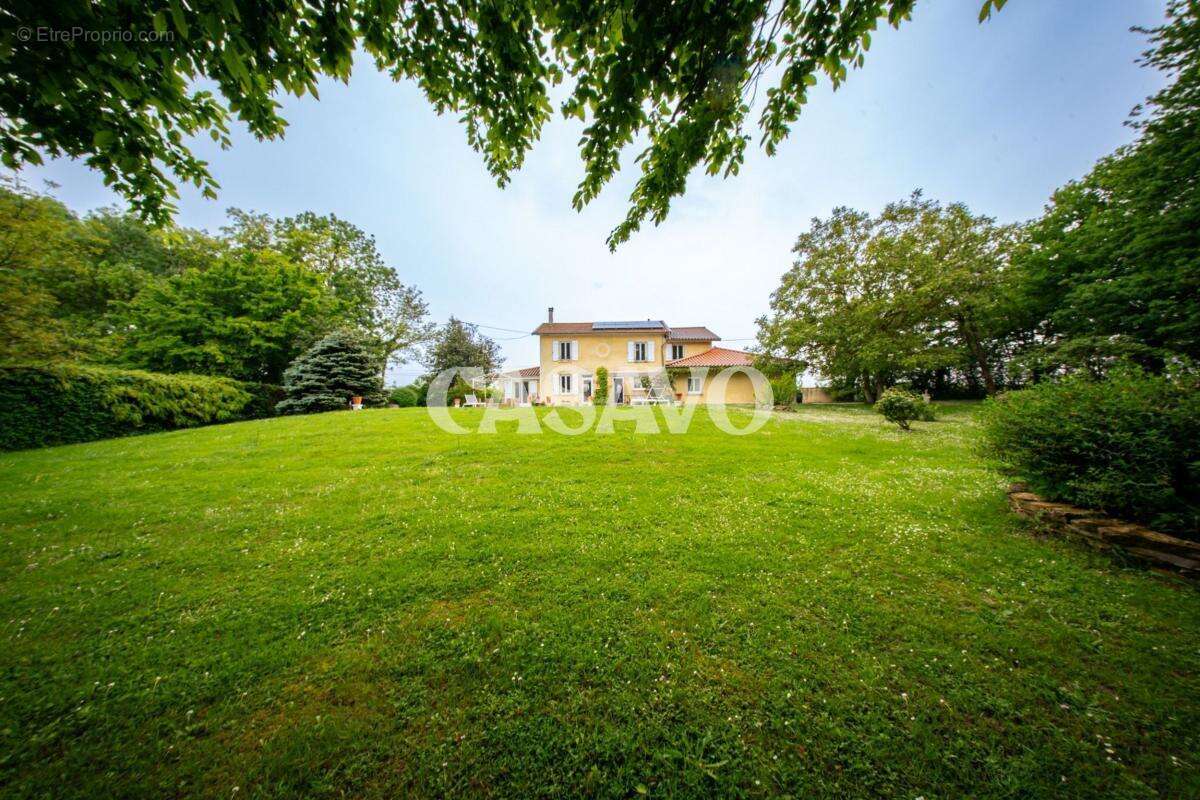 Maison à HEYRIEUX