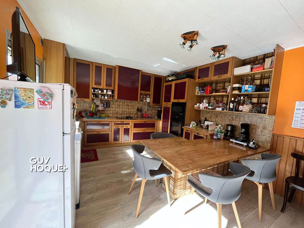 Maison à TOULON-SUR-ARROUX