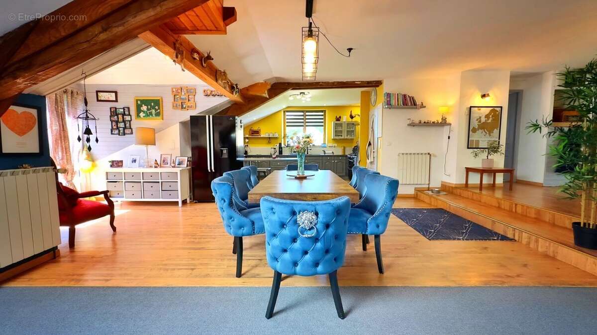 Maison à MOUTIER-MALCARD