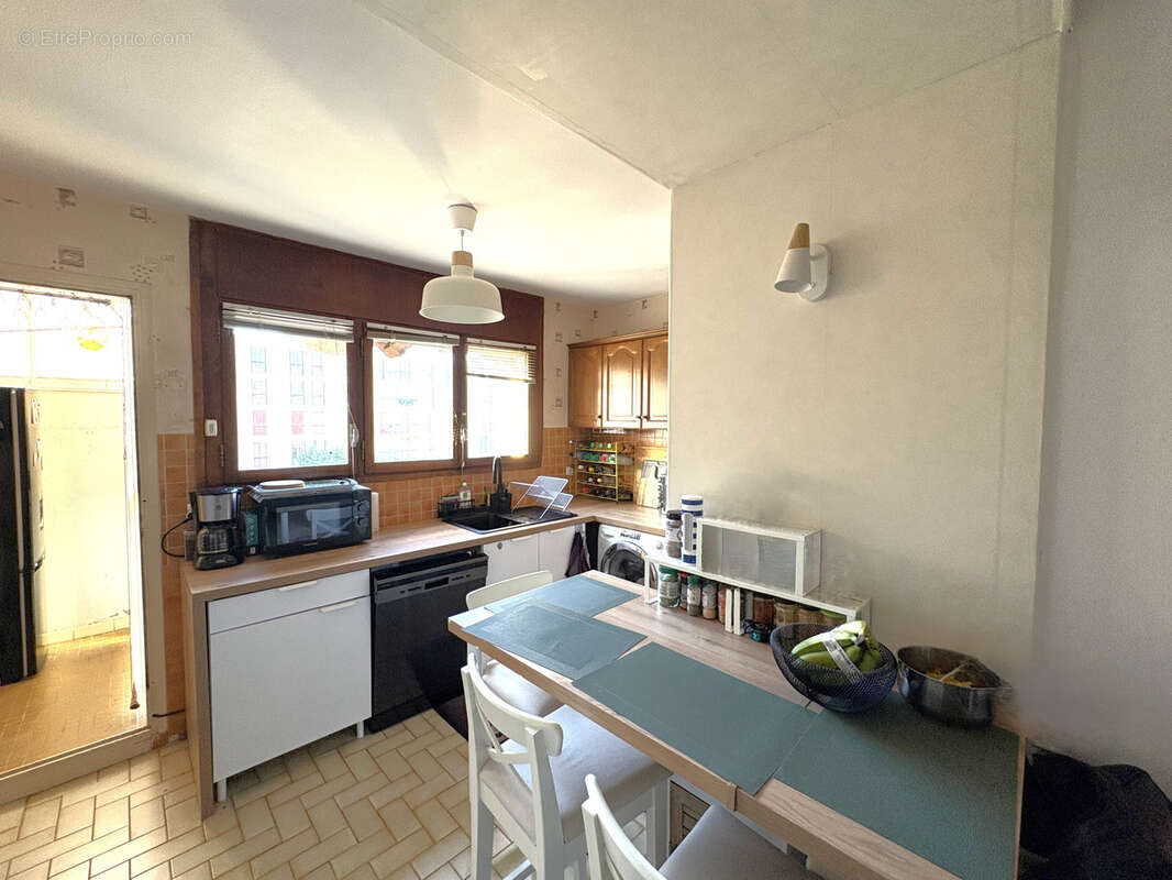 Appartement à MARSEILLE-13E
