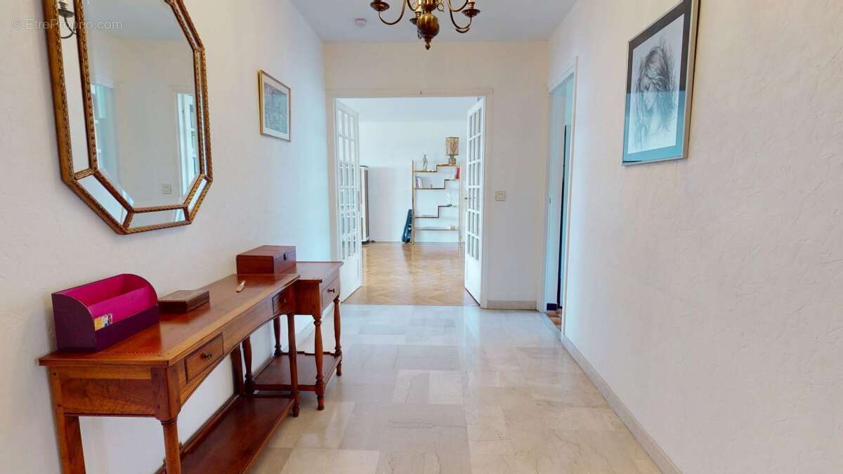 Appartement à LYON-5E