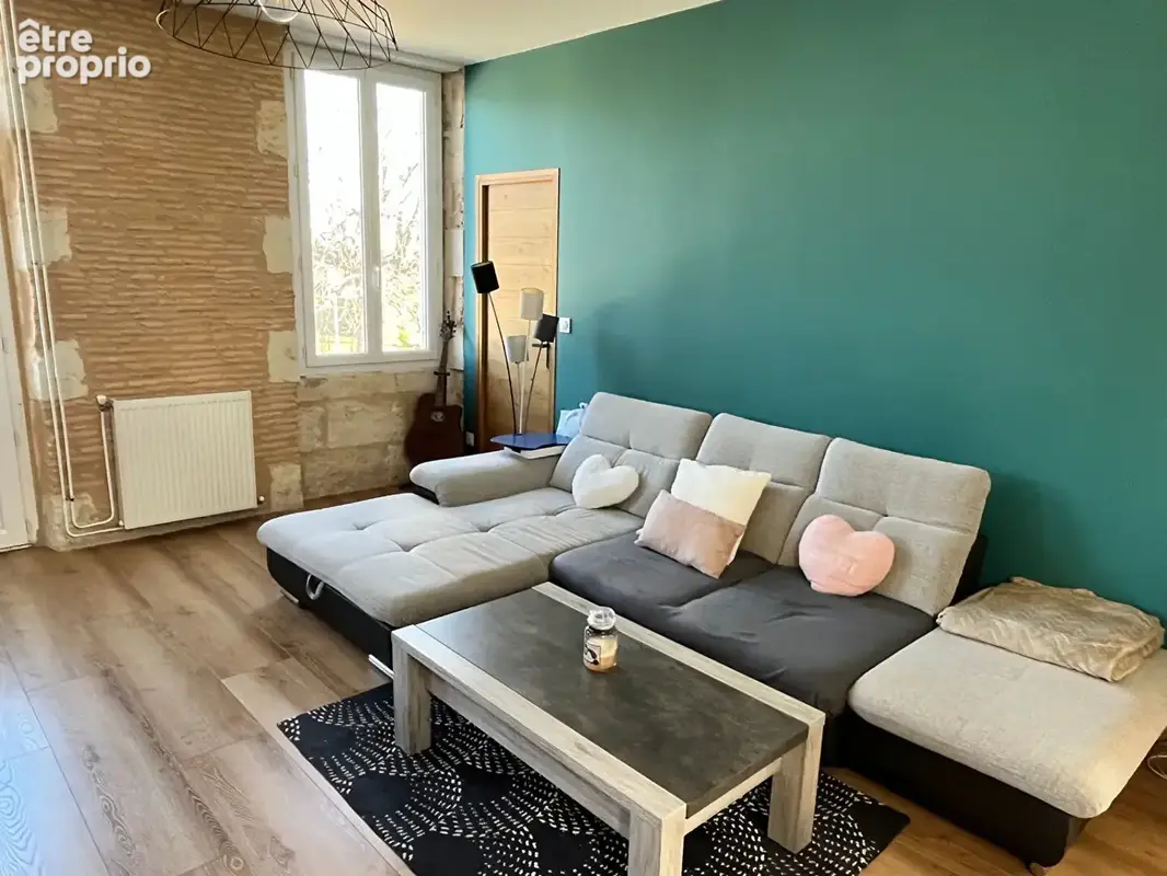 À VENDRE T4 de charme entièrement rénové, avec terrasse privative et entrée indépendante - photo 3