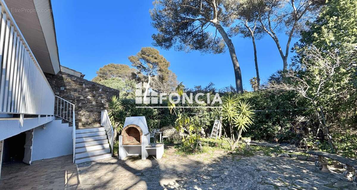 Maison à LA LONDE-LES-MAURES