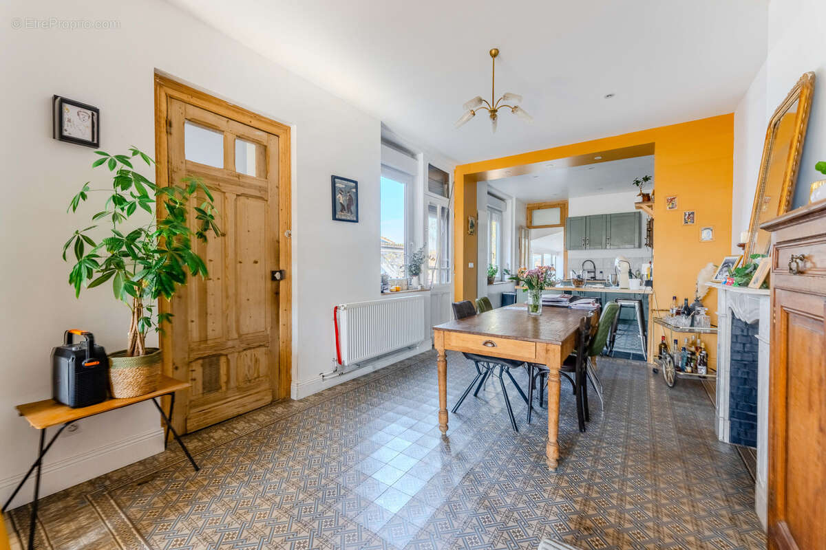 Maison à ANNOEULLIN