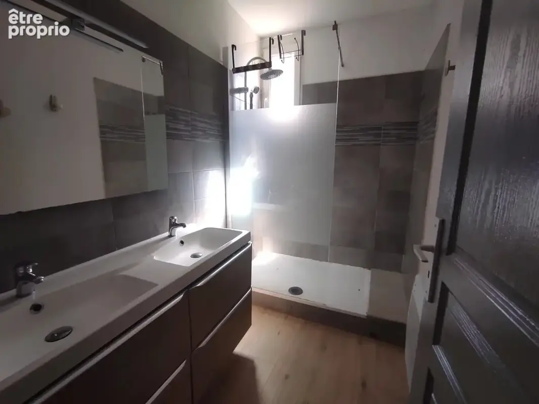 Appartement T4 - photo 7