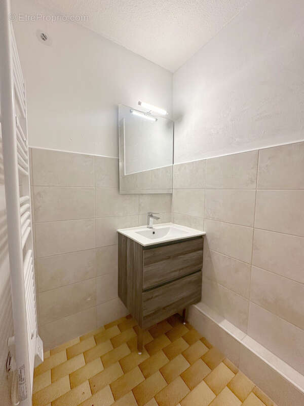 Appartement à CANDILLARGUES