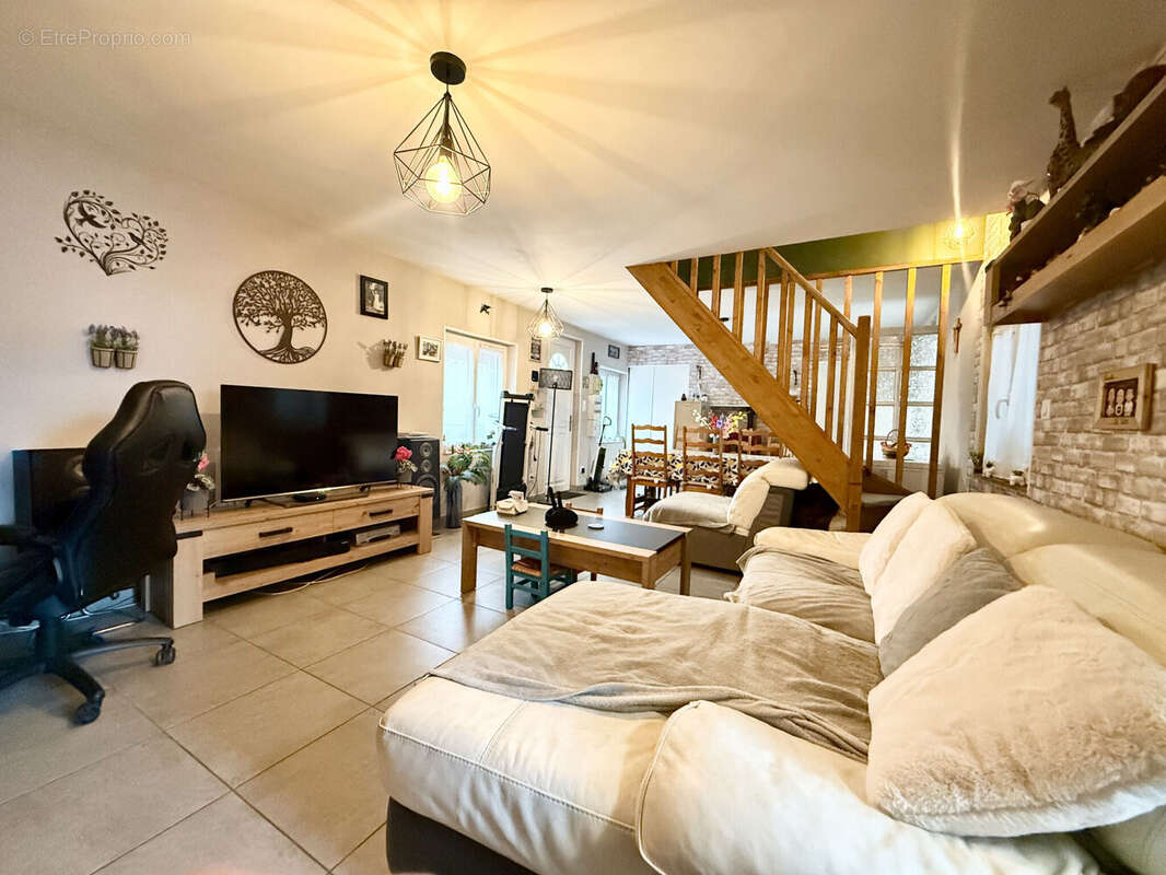 Photo 3 - Maison à SAINT-SAUVEUR