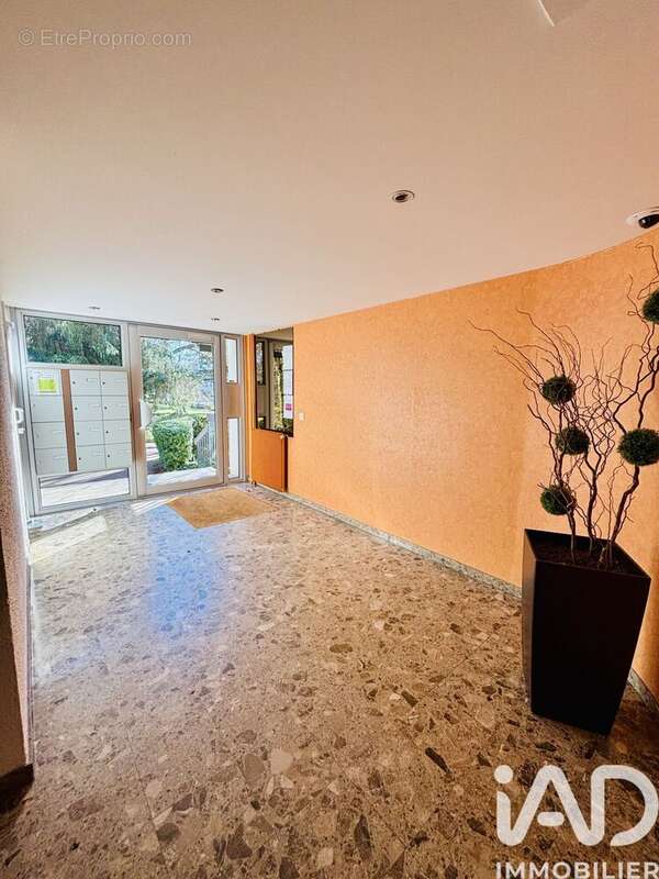 Photo 8 - Appartement à VELIZY-VILLACOUBLAY