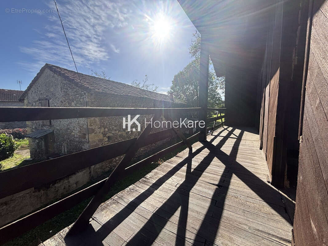 Maison à LABARTHE-INARD