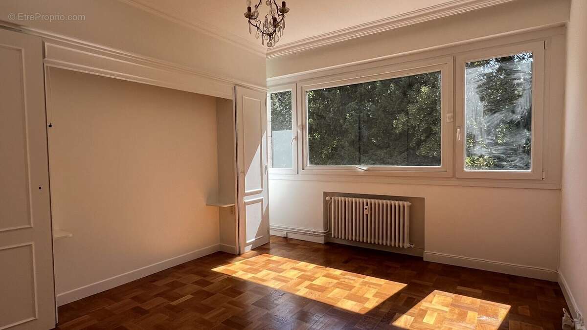 Appartement à LA MADELEINE