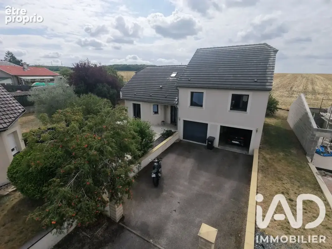 Photo 1 - Maison à METZERVISSE
