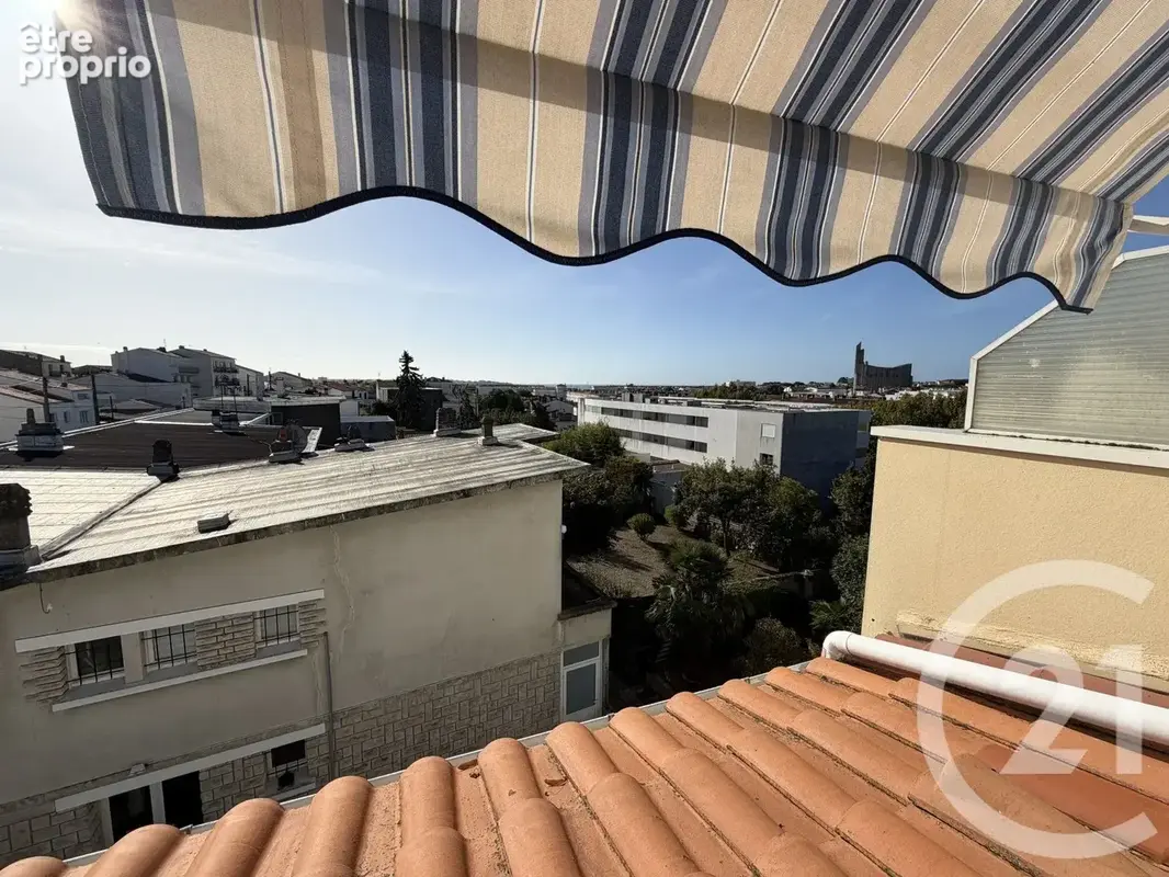 Appartement 4 pièces 67 m² à vendre à Royan (17200) - photo 3