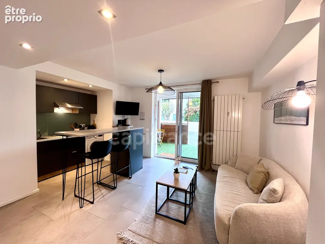 Appartement T2 RDC avec terrasse privative, parking, cave ARGELES-GAZOST - photo 5