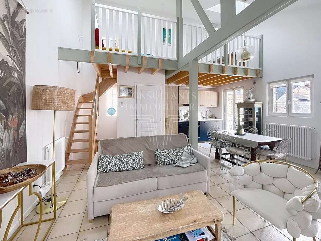 Maison à TROUVILLE-SUR-MER