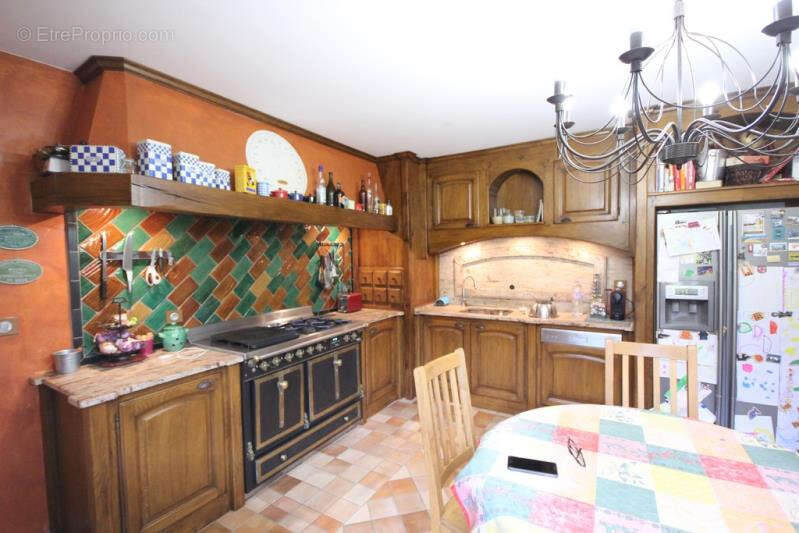 Maison à LES PUJOLS