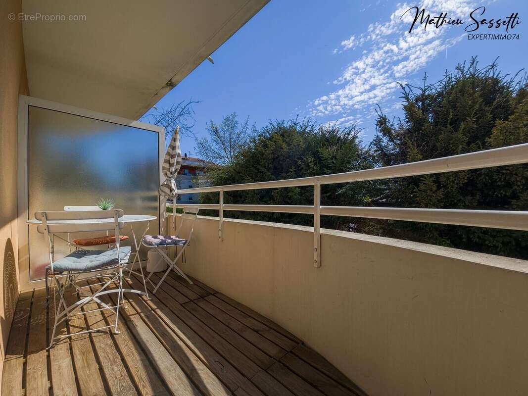 Appartement à VETRAZ-MONTHOUX