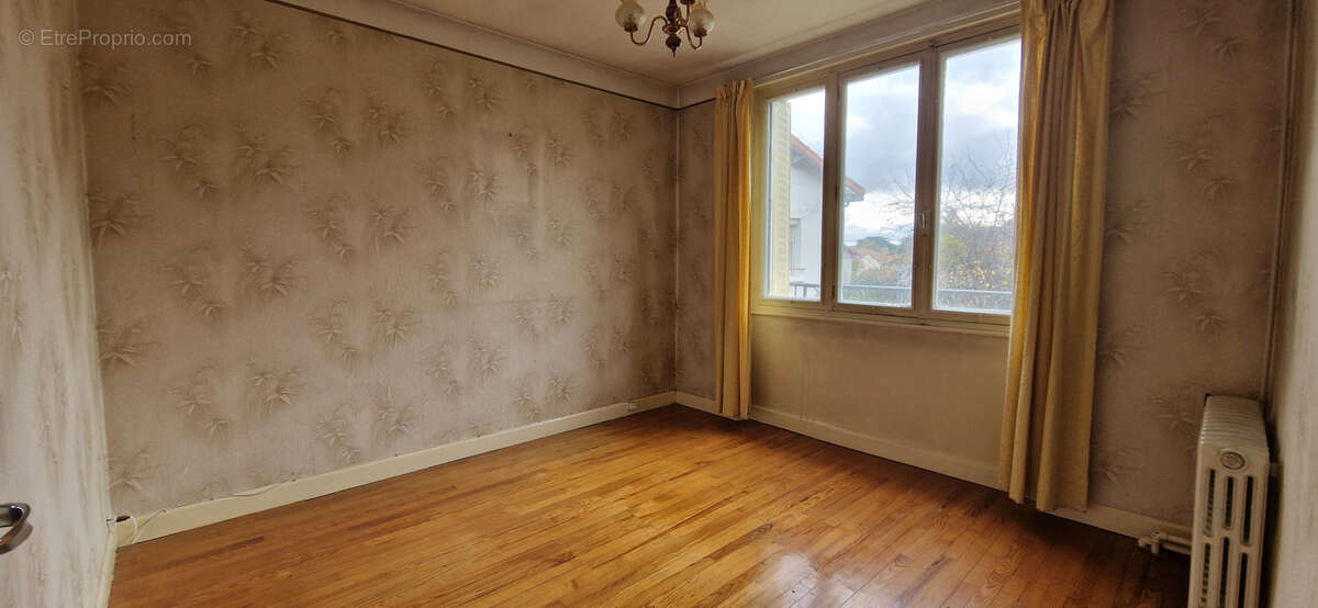 Maison à CLERMONT-FERRAND