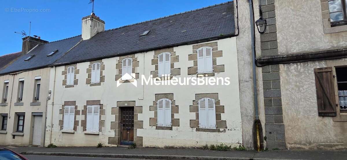 Maison à PLESTIN-LES-GREVES