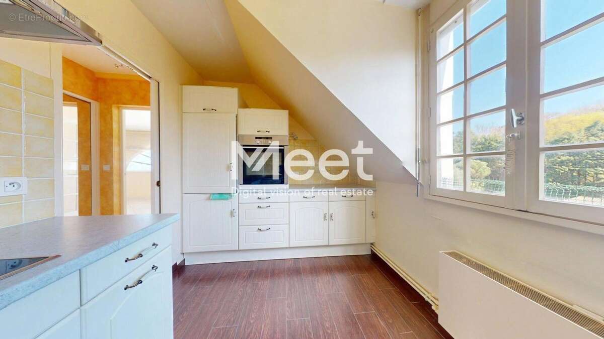 Appartement - dernier étage - vue mer - 2 chambres - parking - photo 9