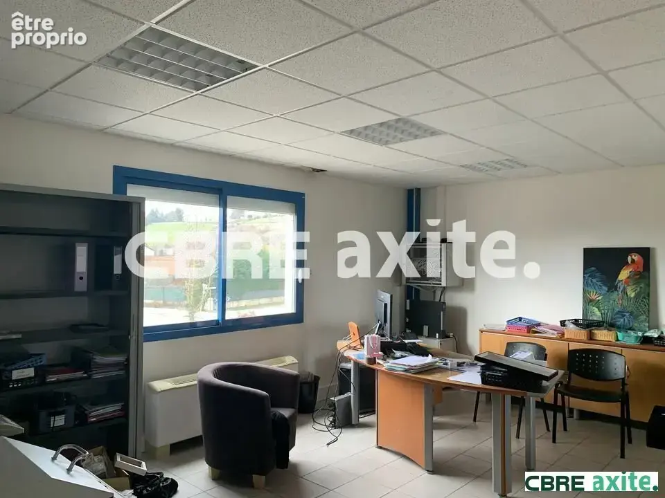 Commerce 1675 m² à Beaurepaire  - photo 3