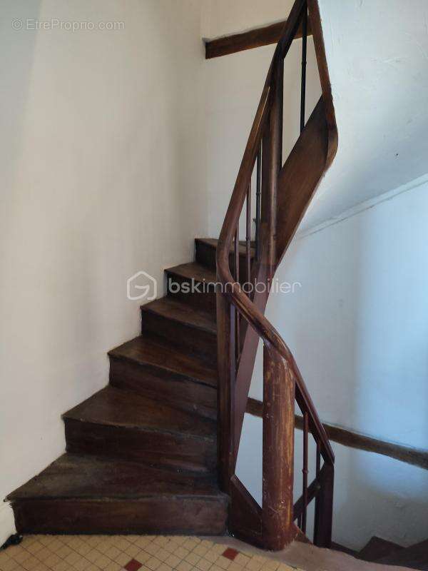 Maison à FRESNAY-SUR-SARTHE