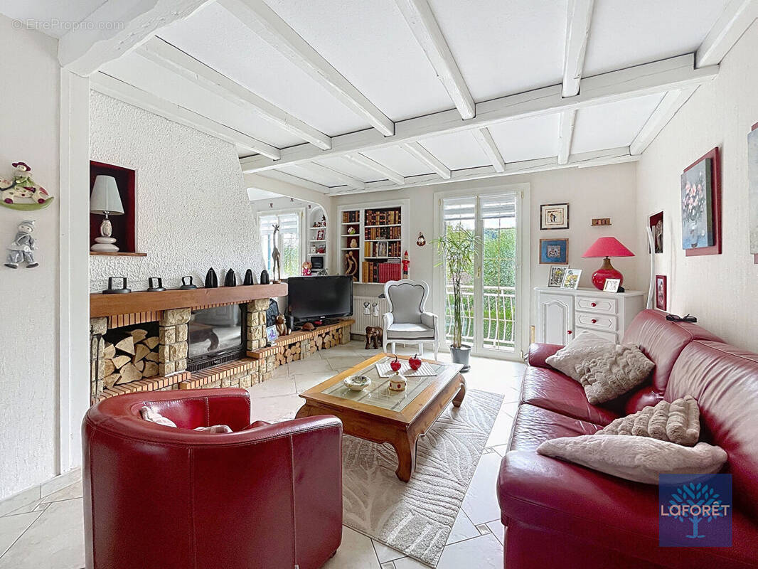 Maison à CHAMPIGNEULLES