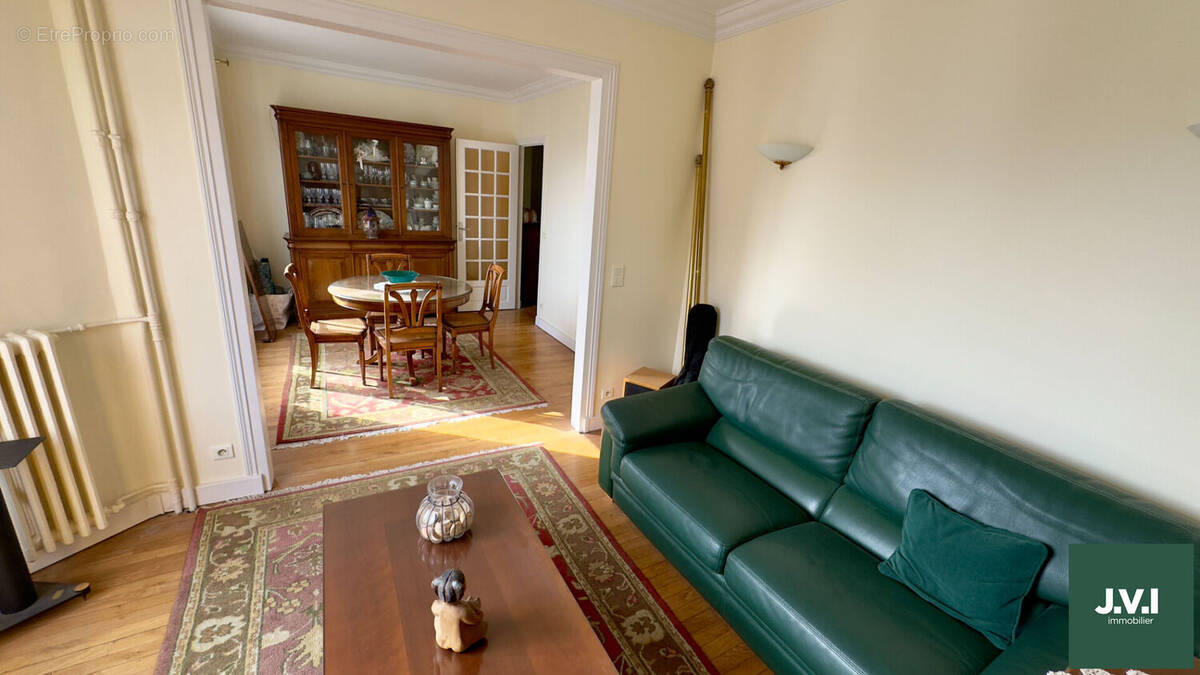 Appartement à ENGHIEN-LES-BAINS